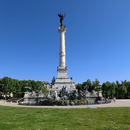 L'Escale D'Aquitaine Lägenhet Bordeaux Exteriör bild